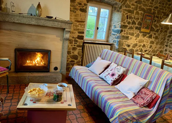 Maison De Charme Au Coeur Du Sancy En Auvergne